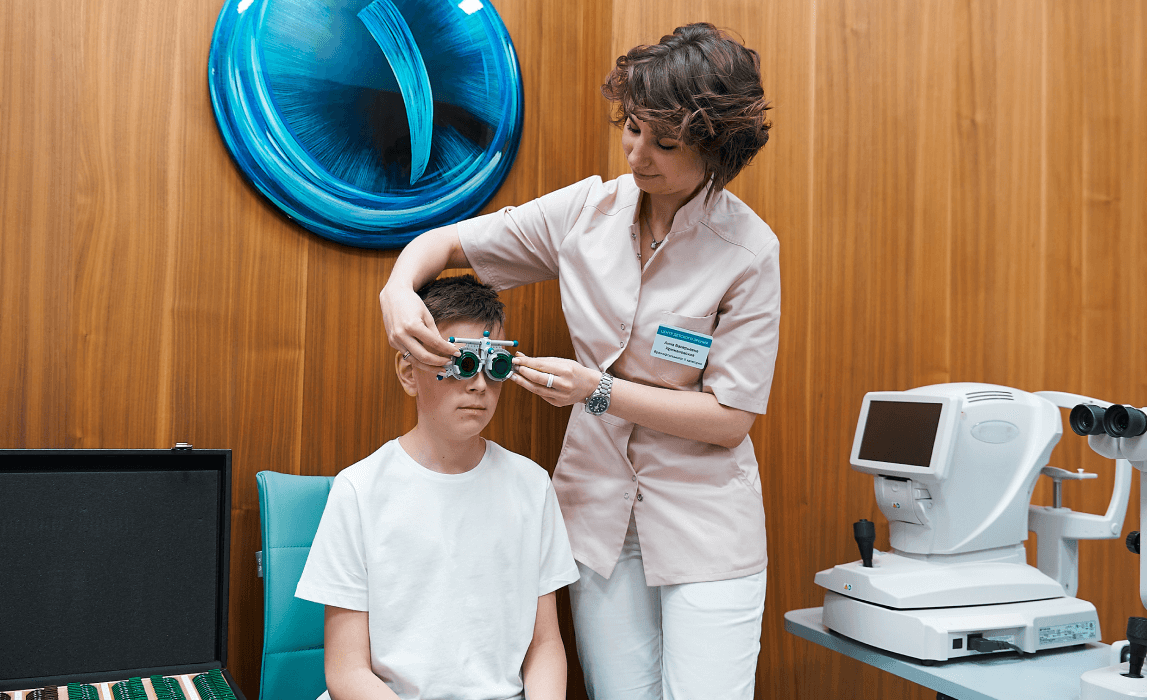 Подбор очковой коррекции ребенку в Минске Подбор очковой коррекции ребенку в Минске