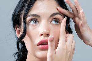 С какого возраста можно носить контактные линзы